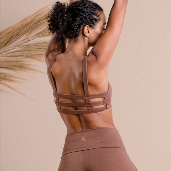 Indigo Luna chocolate set- size small tall Agni flares and size small boxy crop - Picture 7 of 9